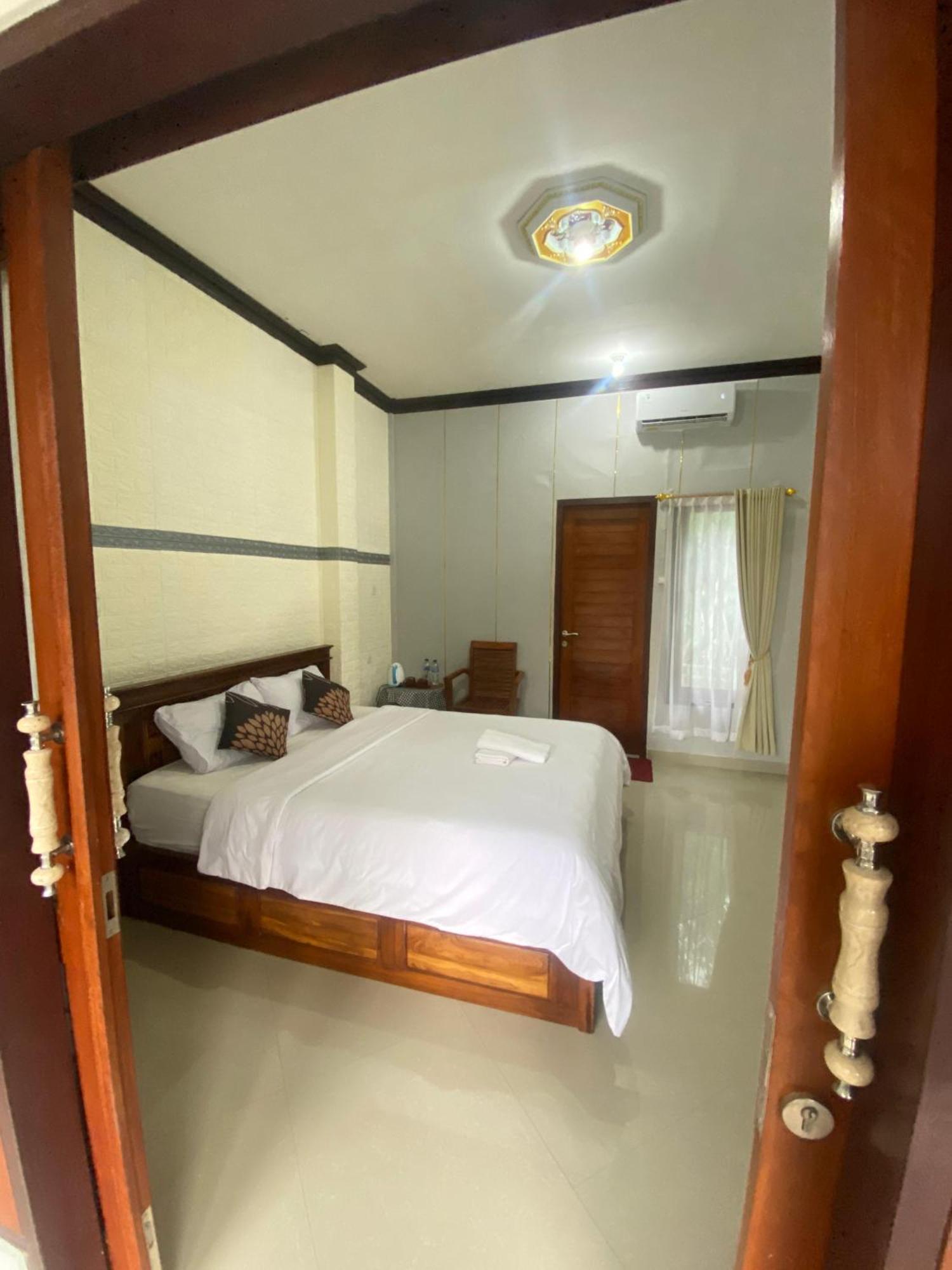 Sri Sedana Guest House 希德门 外观 照片